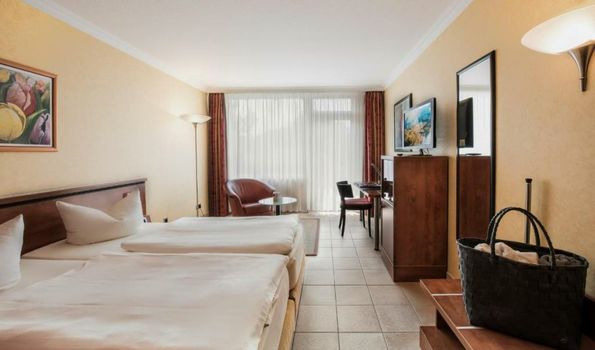 Hotel VierJahreszeiten am Seilersee