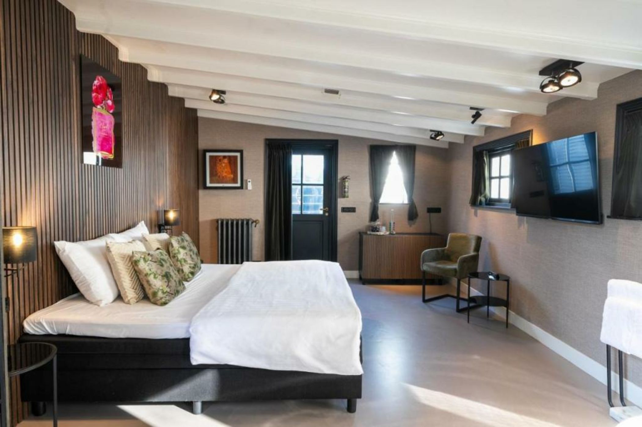 Small Luxury Boutique Hotel Wilma J