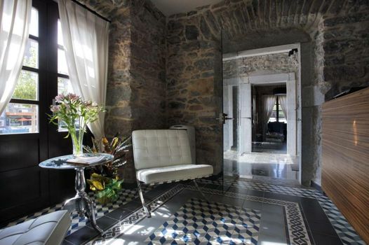 Antiguo Casino Hotel