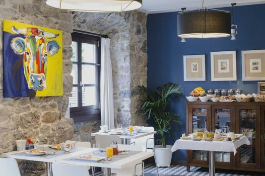 Antiguo Casino Hotel