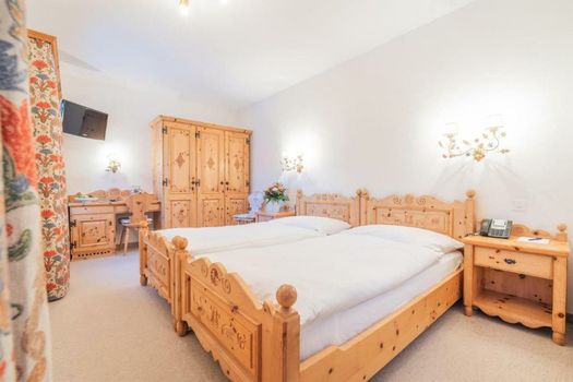 Hotel Corvatsch - Web Check-in