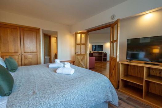 Altos Ushuaia Hotel & Resto