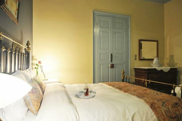 Ganimede Hotel, Galaxidi