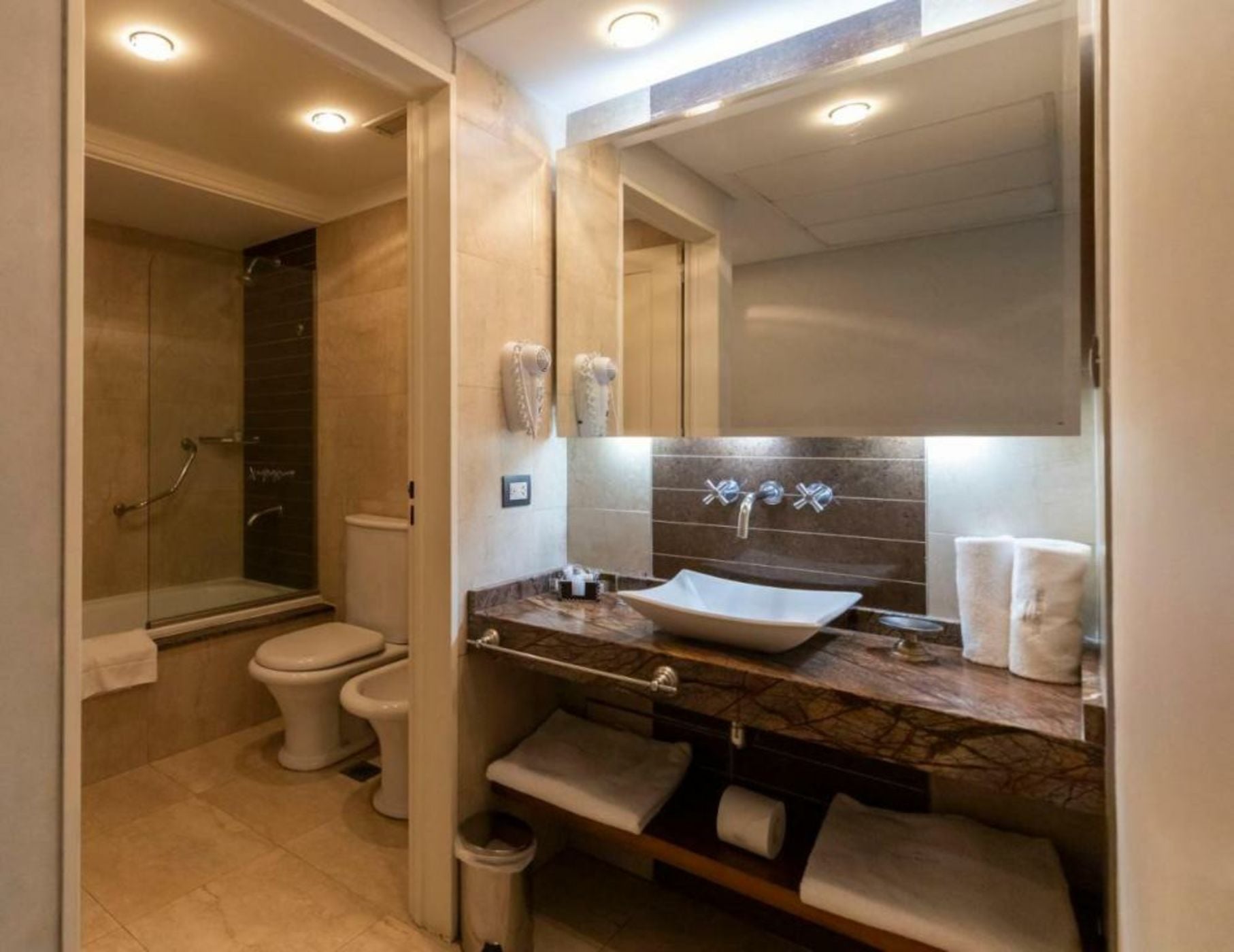 Blank Hotel Recoleta