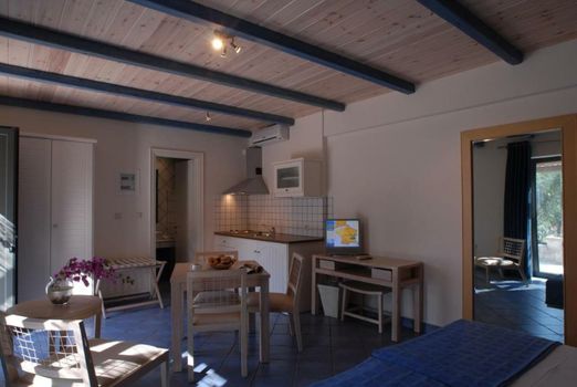 Melitsina Village Hotel