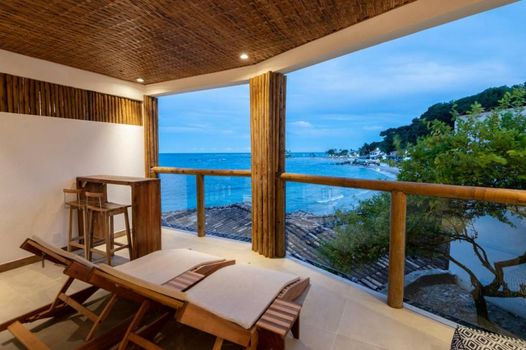 One Beach Boutique Hotel