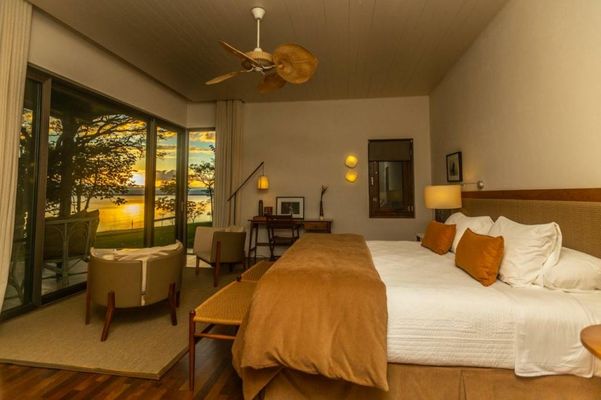 Puerto Valle Hotel de Esteros