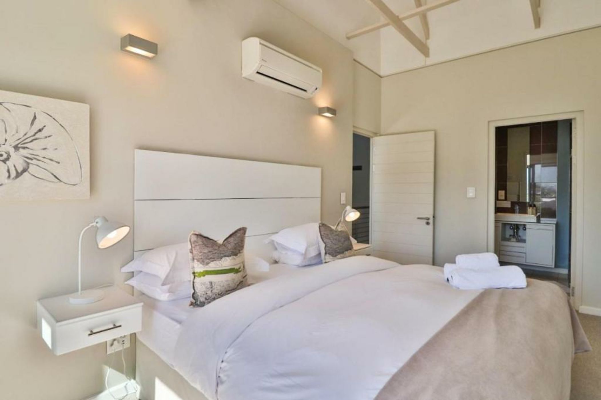 Whale Coast All-Suite-Hotel - DCC Hotel Group