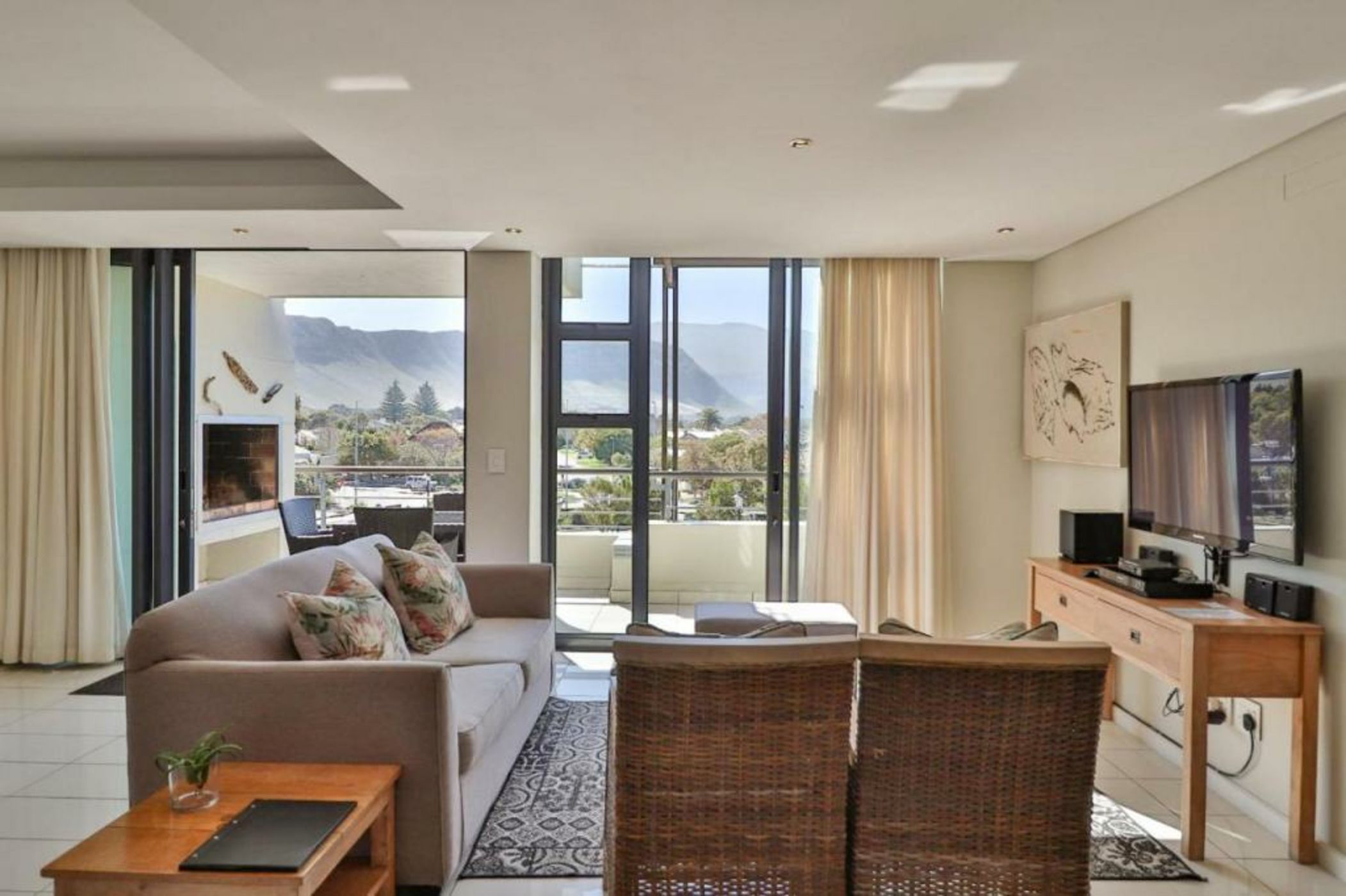 Whale Coast All-Suite-Hotel - DCC Hotel Group