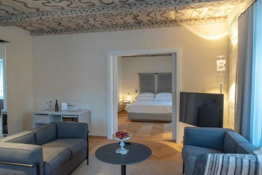 CASPAR Swiss Quality Hotel