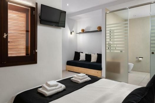 Old Town Senses Boutique Hotel