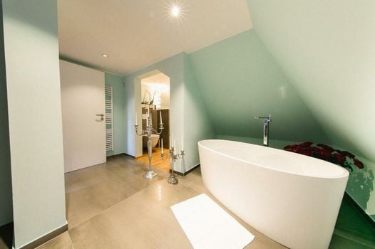 Villa Sorgenfrei und Restaurant Atelier Sanssouci