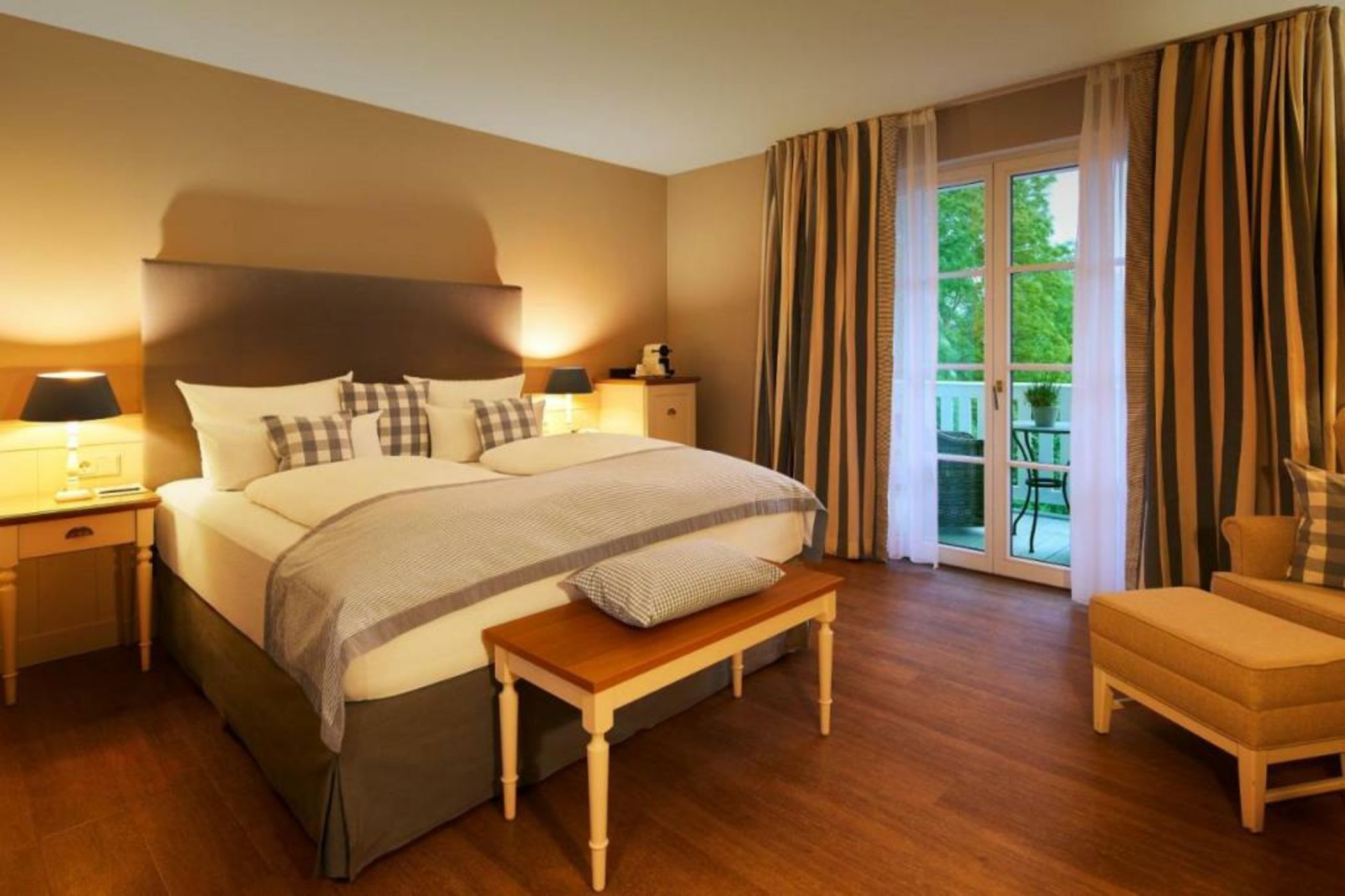 Fuchsbau Romantik Hotel & SPA Restaurant & FOX Bar