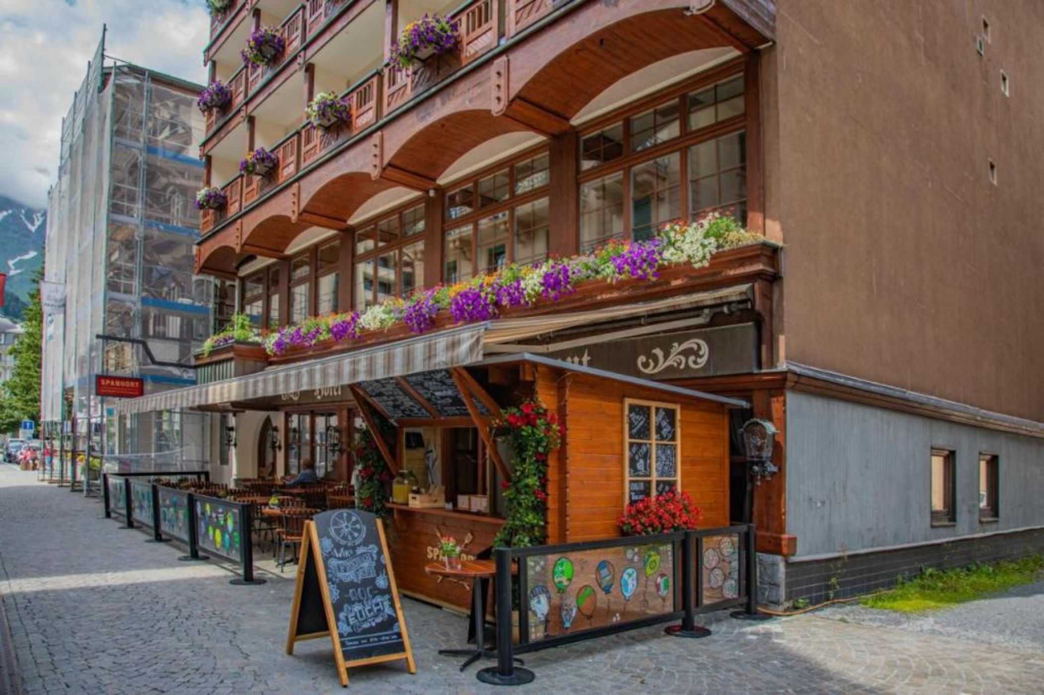 SPANNORT family home with common kitchen and self check-in