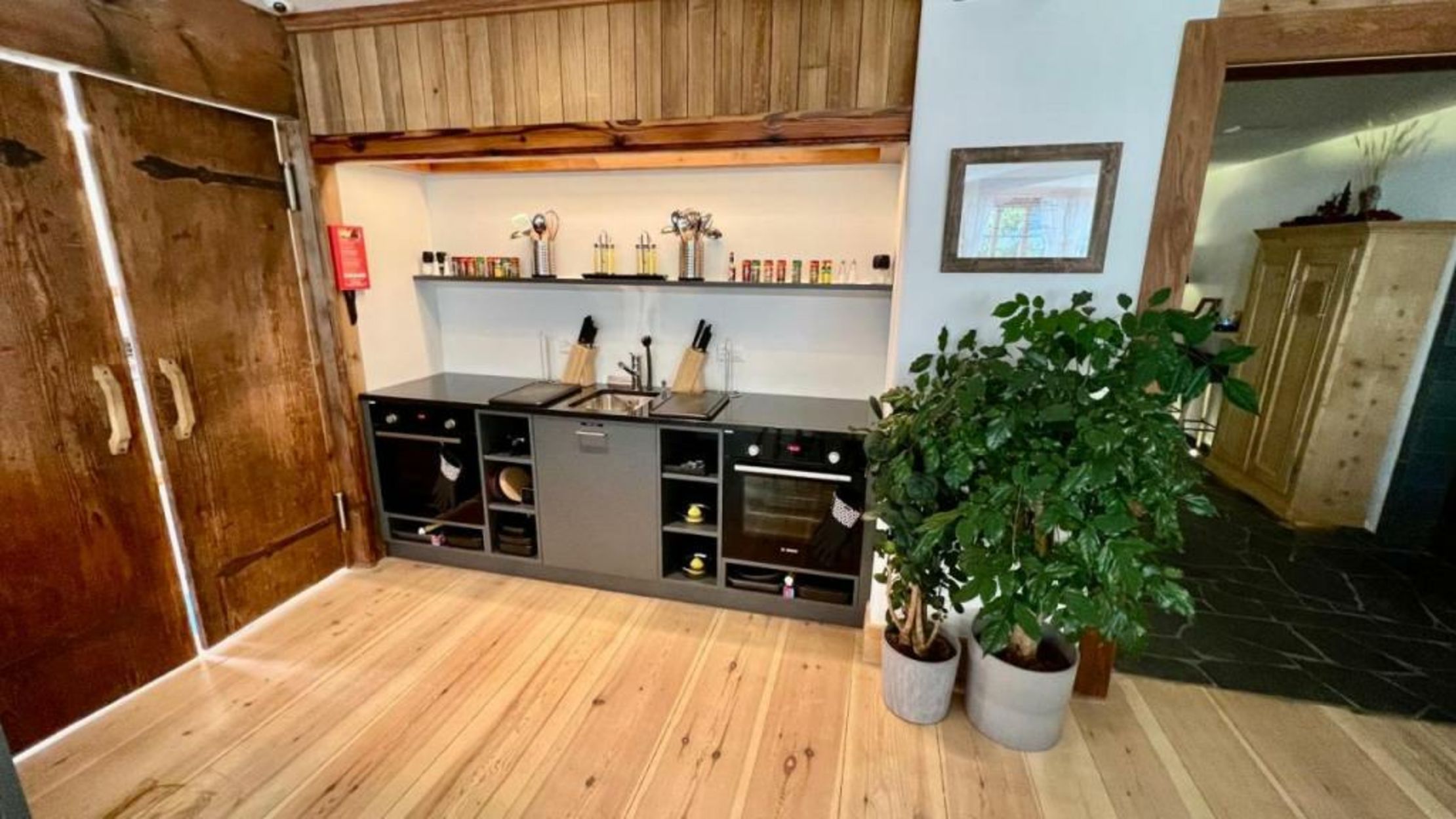 SPANNORT family home with common kitchen and self check-in