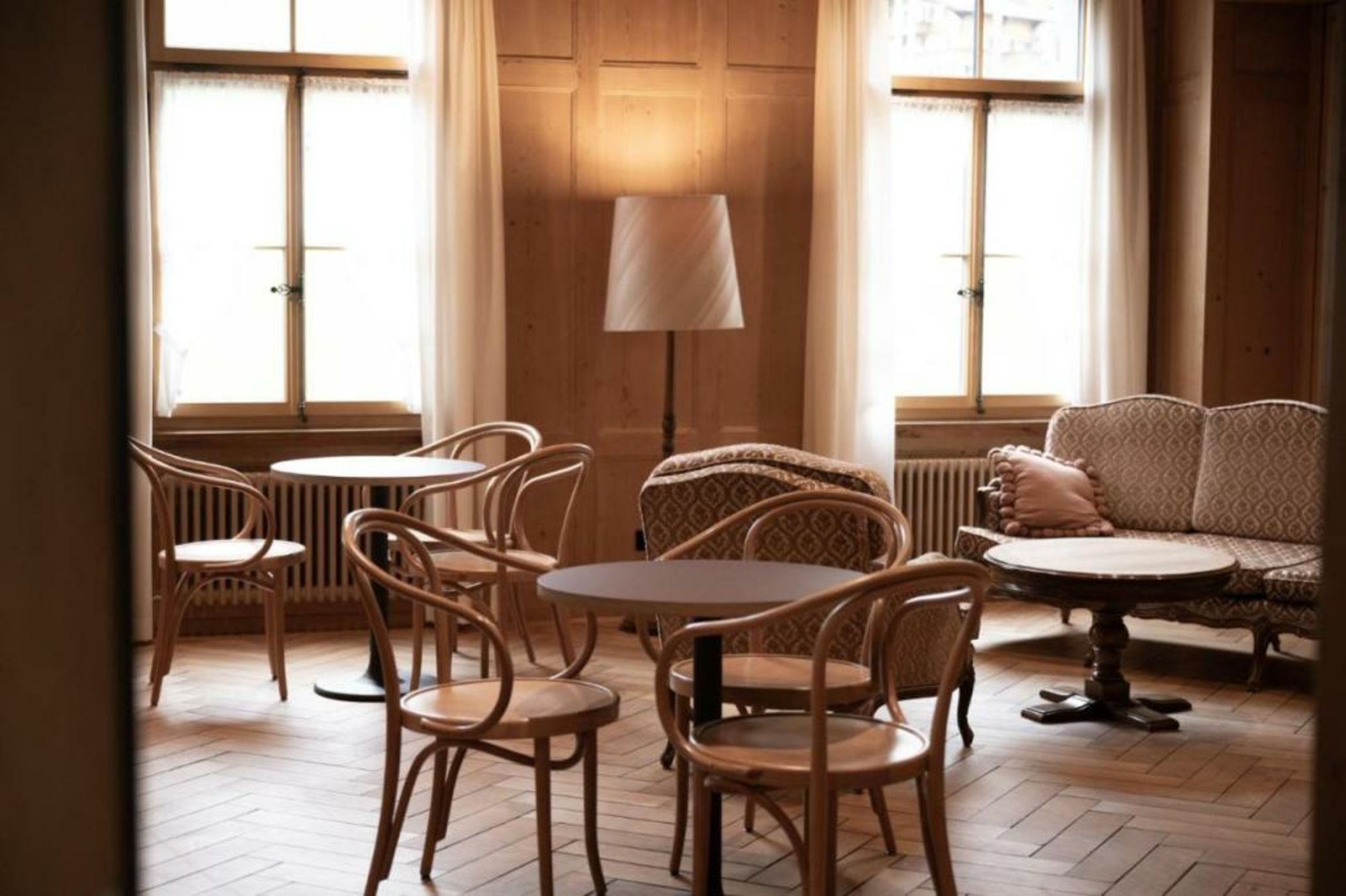 FLÜHLI Hotel Kurhaus