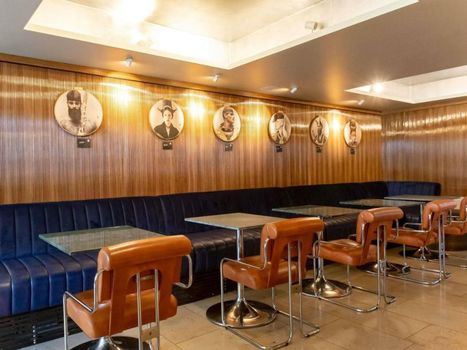 MUZE Hotel Dusseldorf - Handwritten Collection