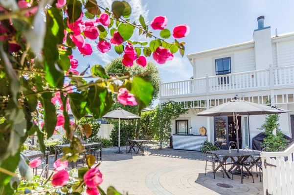 The Martinborough Hotel