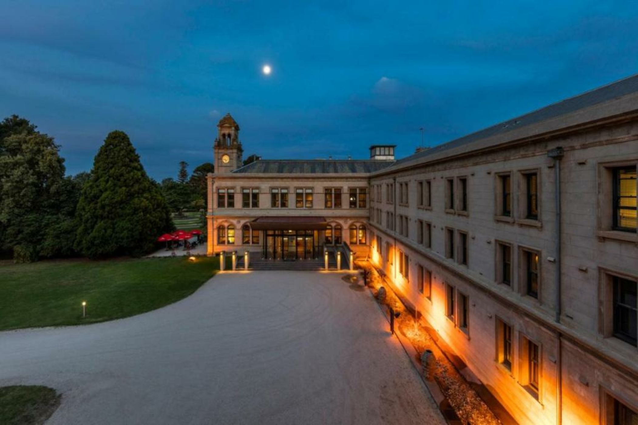 Lancemore Mansion Hotel Werribee Park