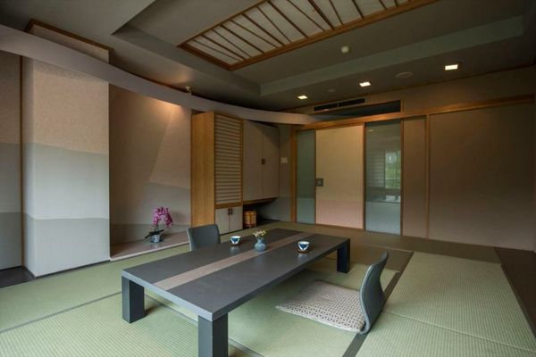 Takamiya Hotel Lucent