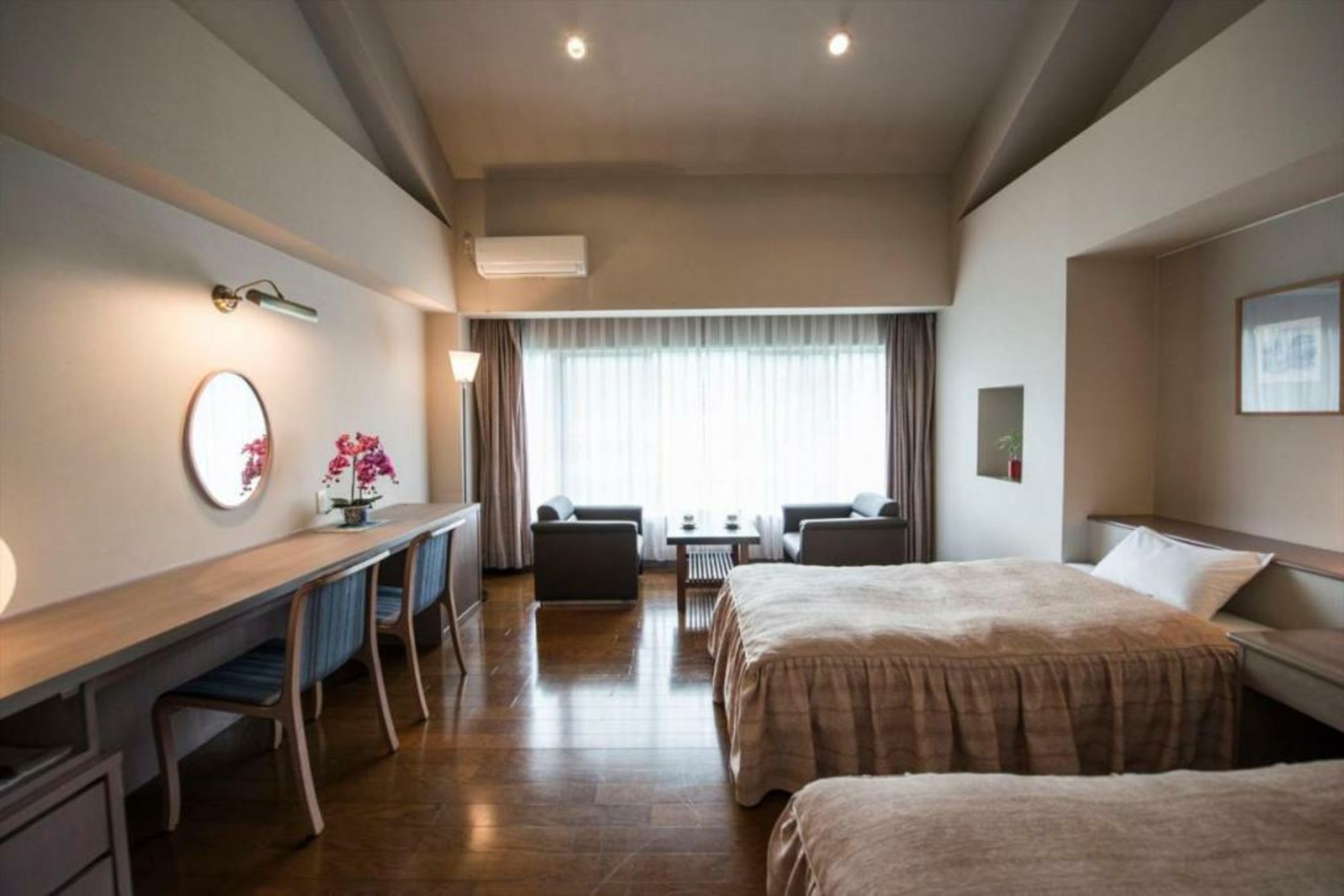 Takamiya Hotel Lucent