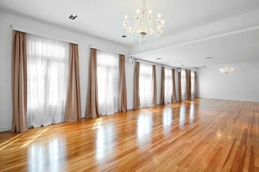 San Isidro Plaza Hotel