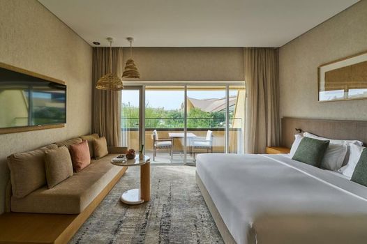 ERTH Abu Dhabi Hotel