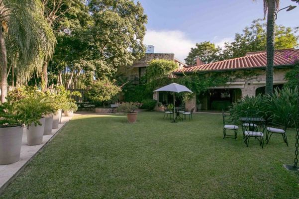 Las Lomas Casa Hotel