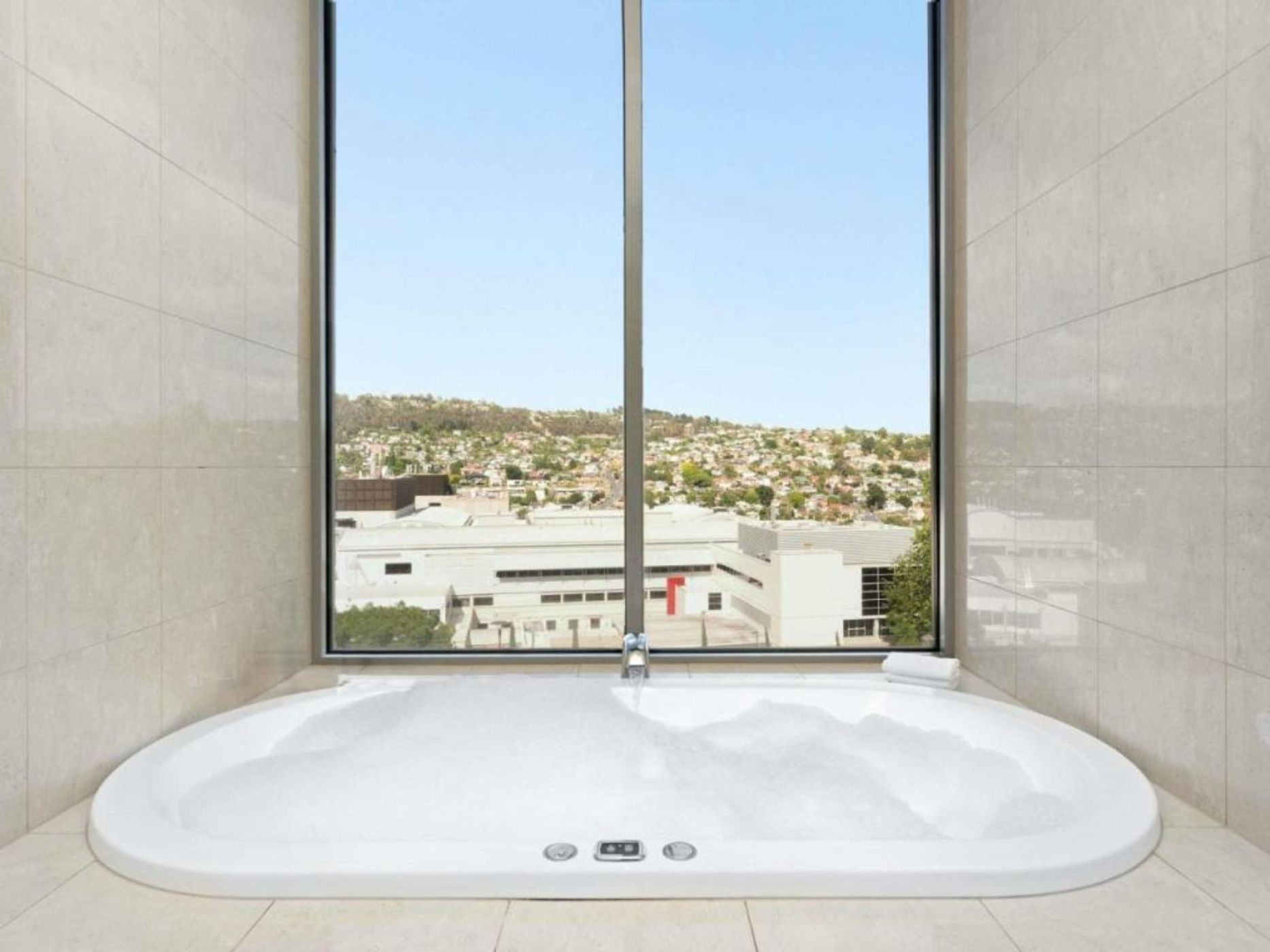 Mantra Charles Hotel