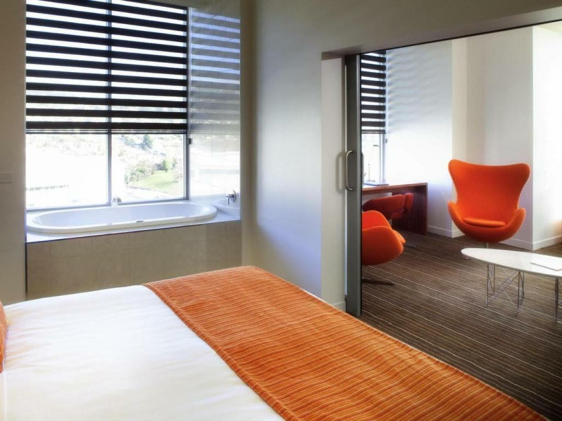 Mantra Charles Hotel