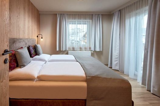 HOTEL SONNBLICK, Kaprun, Salzburg - am Kitzsteinhorn Gletscher