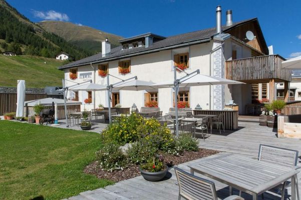 Relais & Châteaux IN LAIN Hotel Cadonau