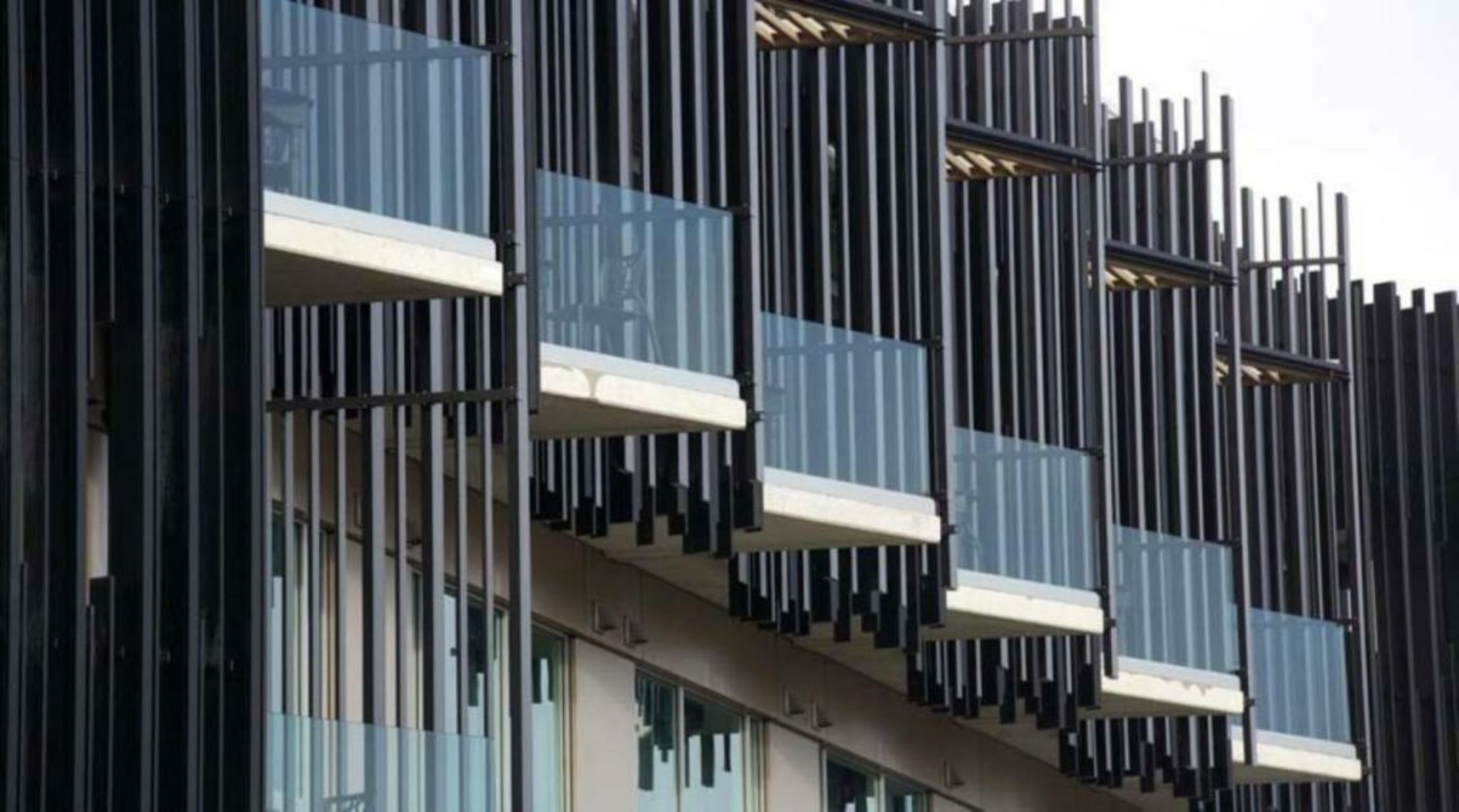 King and Queen Hotel Suites