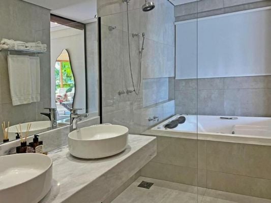 Barra do Piuva Porto Hotel