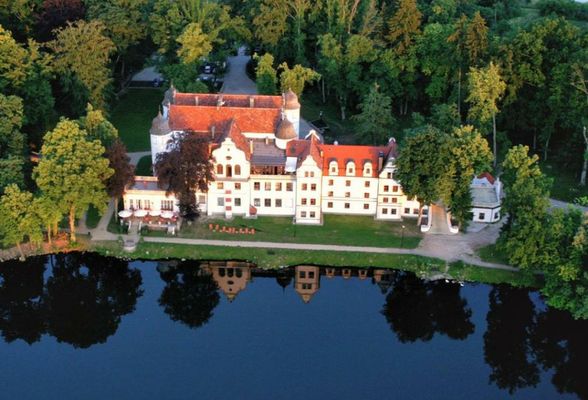Zamek Podewils Krag