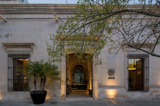 Central Hotel Boutique