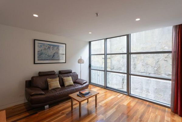 Salamanca Wharf Hotel