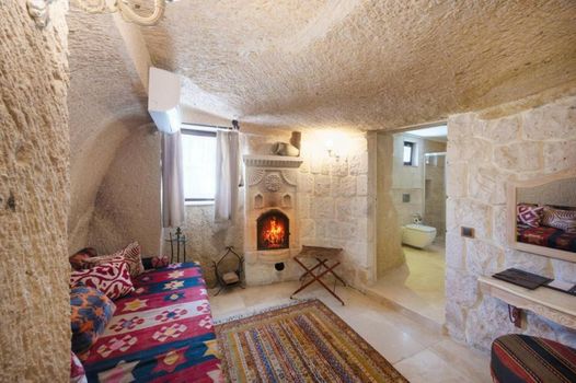 Tafoni Houses Cave Hotel