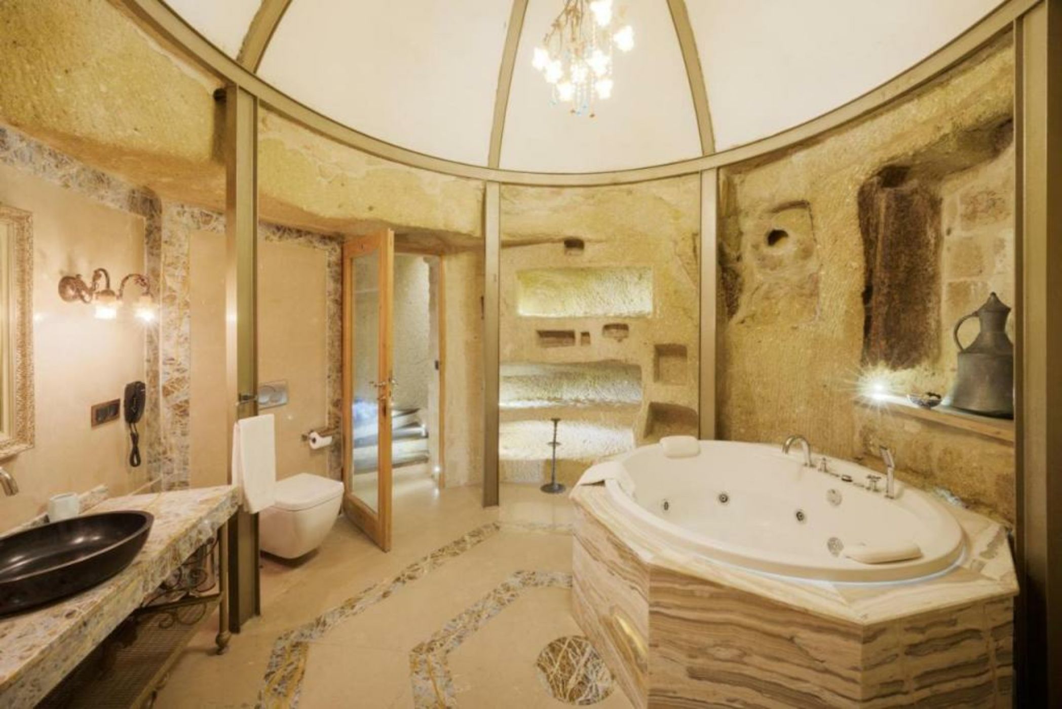 Tafoni Houses Cave Hotel