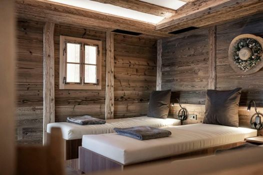 Charmehotel Uhrerhof - Deur