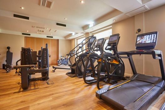 The Retreat, Elcot Park