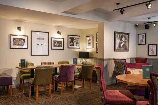 The White Horse Hotel, Romsey, Hampshire - The Coaching Inn Group