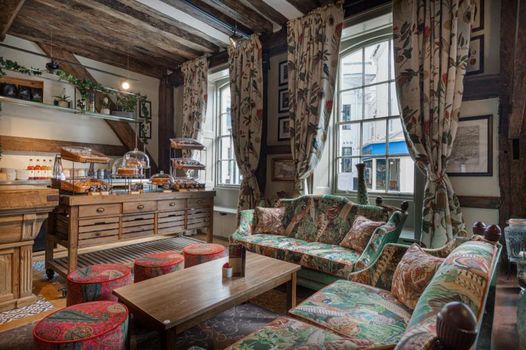 The White Horse Hotel, Romsey, Hampshire - The Coaching Inn Group