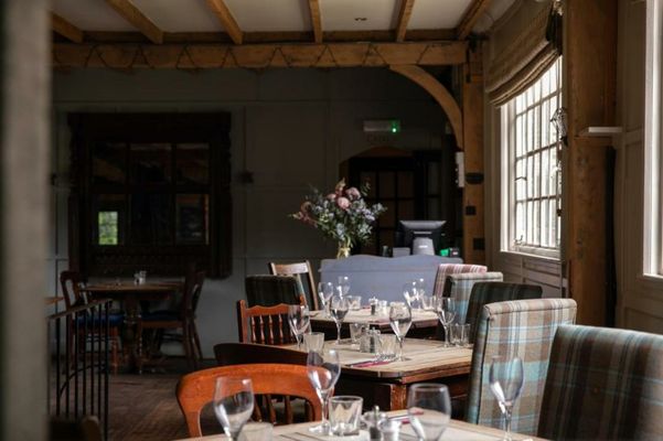 The White Hart Ford