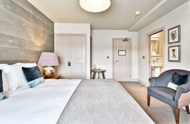 The Wellington Arms - Basingstoke-Reading