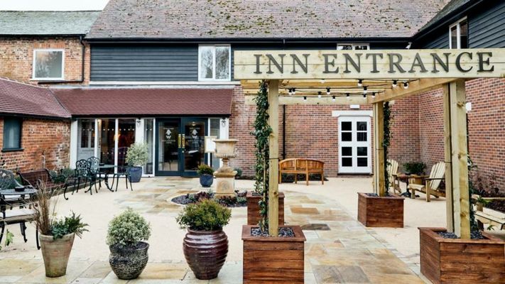 The Wellington Arms - Basingstoke-Reading