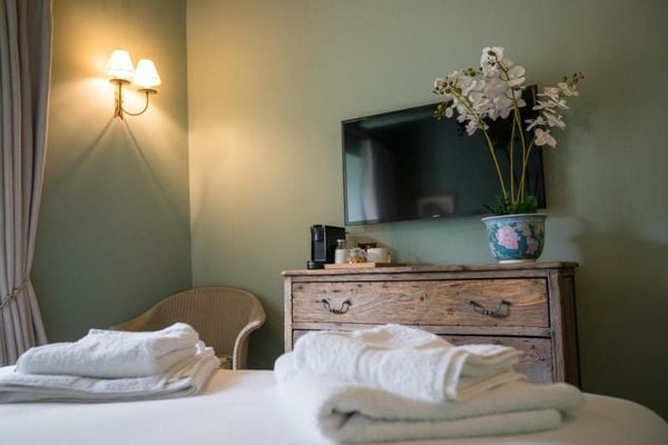 The Horse & Groom Inn