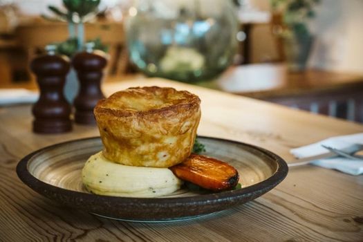 The Horse & Groom Inn