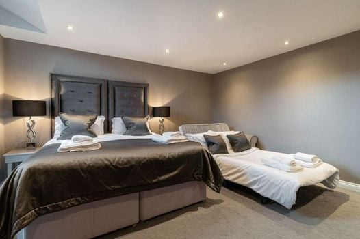 The Bold Hotel; BW Signature Collection