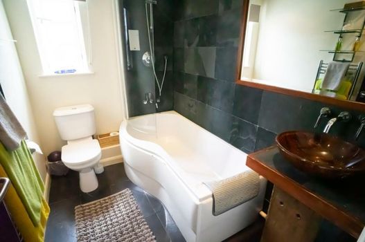 Royal Forester Country Inn